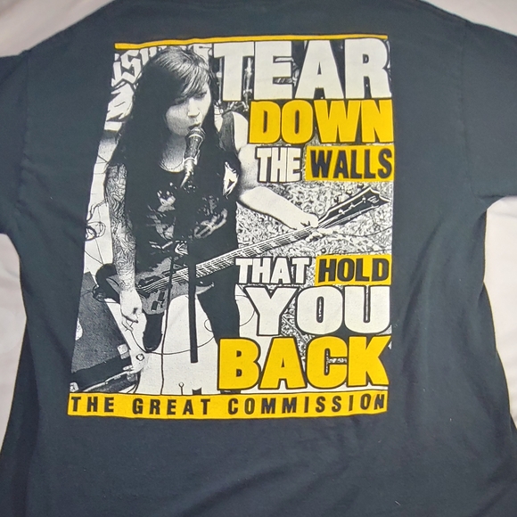 The Great Commission Tear Down Walls that Hold You back 2013 Concert Tee - Picture 1 of 9